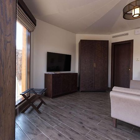 Al Badayer Retreat By Sharjah Collection Hotel Margham Exterior foto A bedroom at the hotel