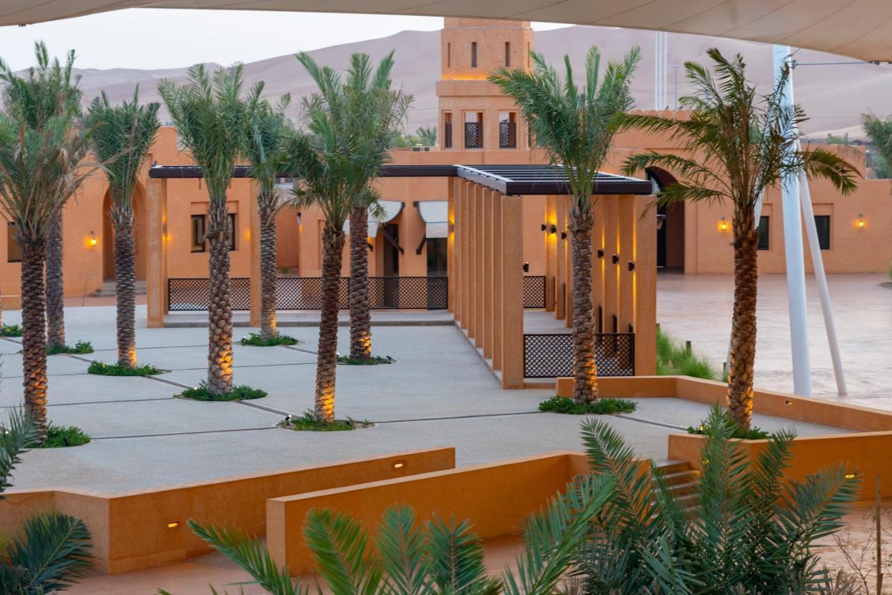 Al Badayer Retreat By Sharjah Collection Hotel Margham Exterior foto Al-Qasr Al-Watan, the palace of the Kingdom of Jordan